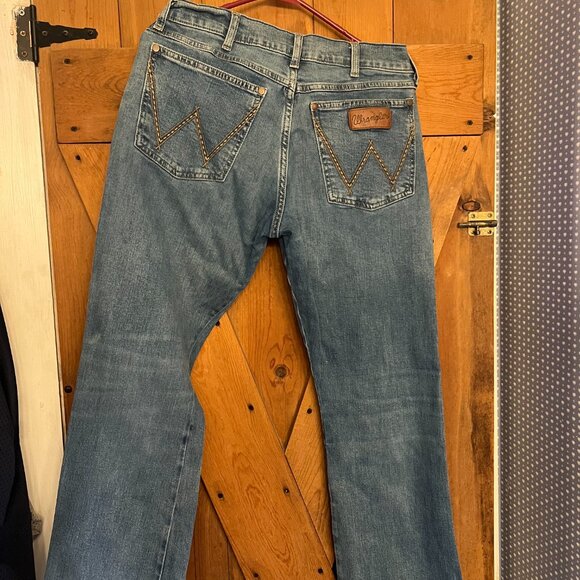 Wrangler Retro Slim Boot 30x30 - Picture 2 of 3